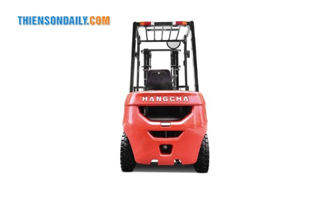 xe nâng 1 tấn