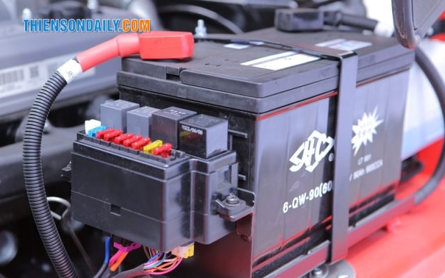 xe nâng hàng 3.5 tấn