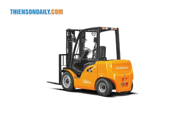 xe nâng 3 tấn