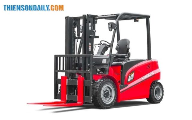 Xe nâng 4 tấn