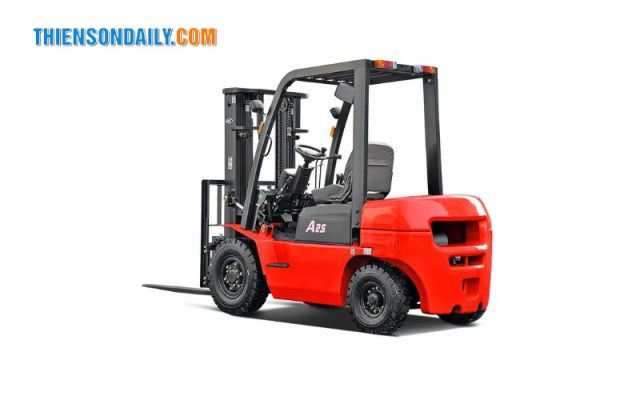 giá xe nâng dầu 2.5 tấn
