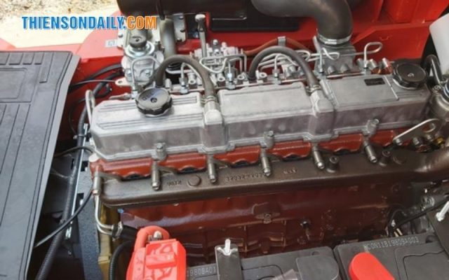 Xe nâng dầu 6 tấn