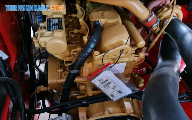 Xe nâng dầu 7 tấn