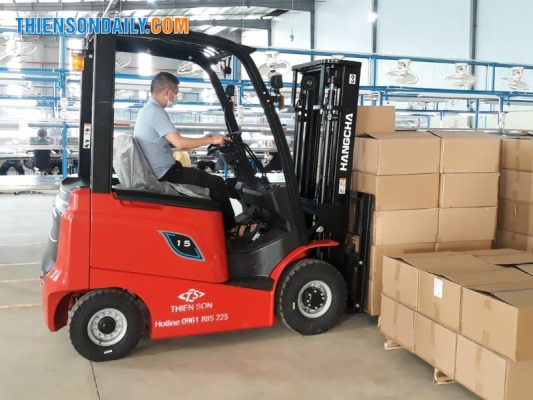 xe nâng điện thấp 1.5 tấn