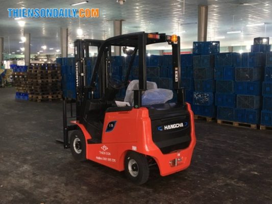 xe nâng điện thấp 1.5 tấn