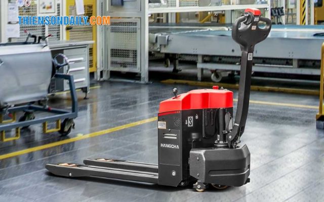 xe nâng điện thấp 2.5 tấn