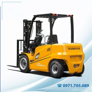 Xe nâng chui container