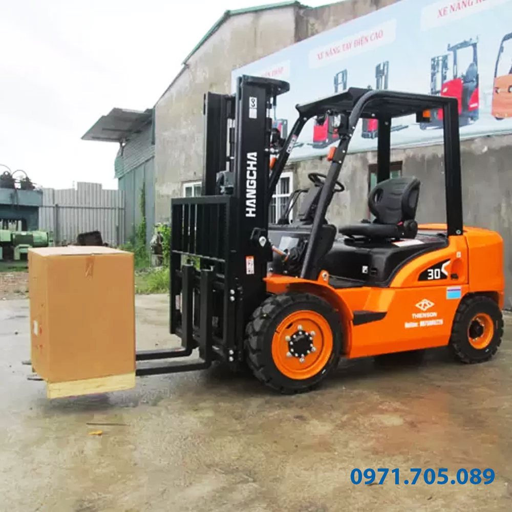 Xe nâng chui container Hangcha