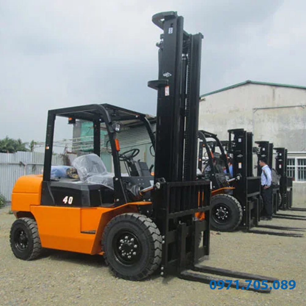 Xe nâng dầu 4 tấn hangcha