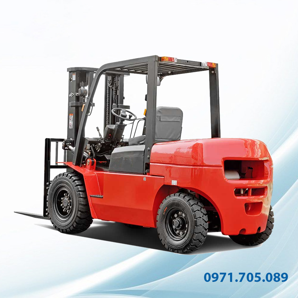 Xe nâng dầu 4,5 tấn