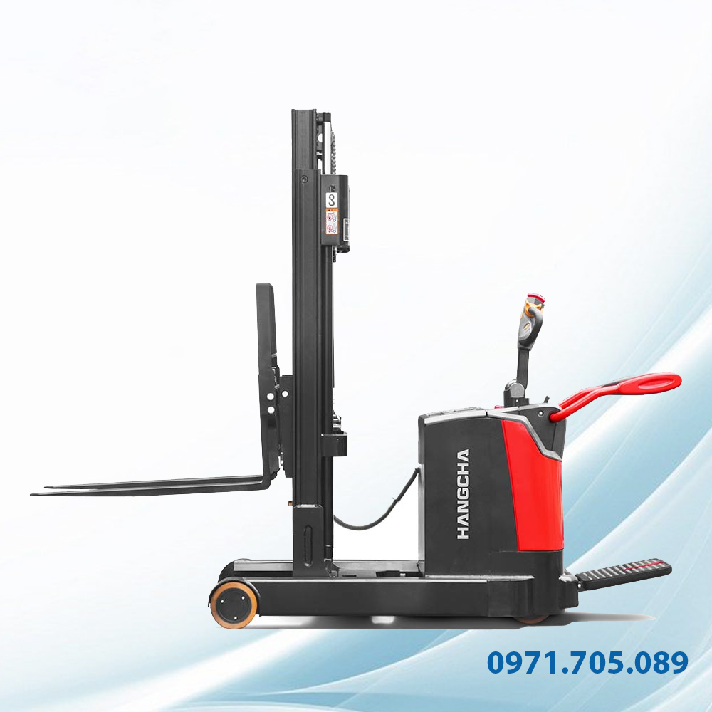 Xe nâng dòng mast move