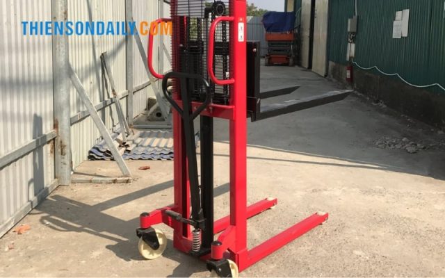 mua xe nâng tay cũ