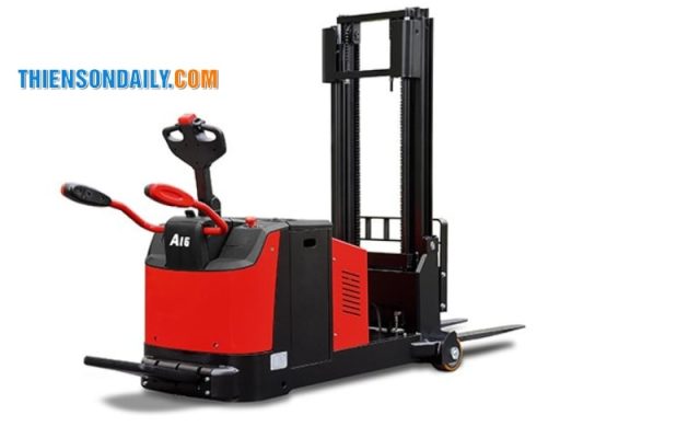 cho thuê xe nâng tphcm