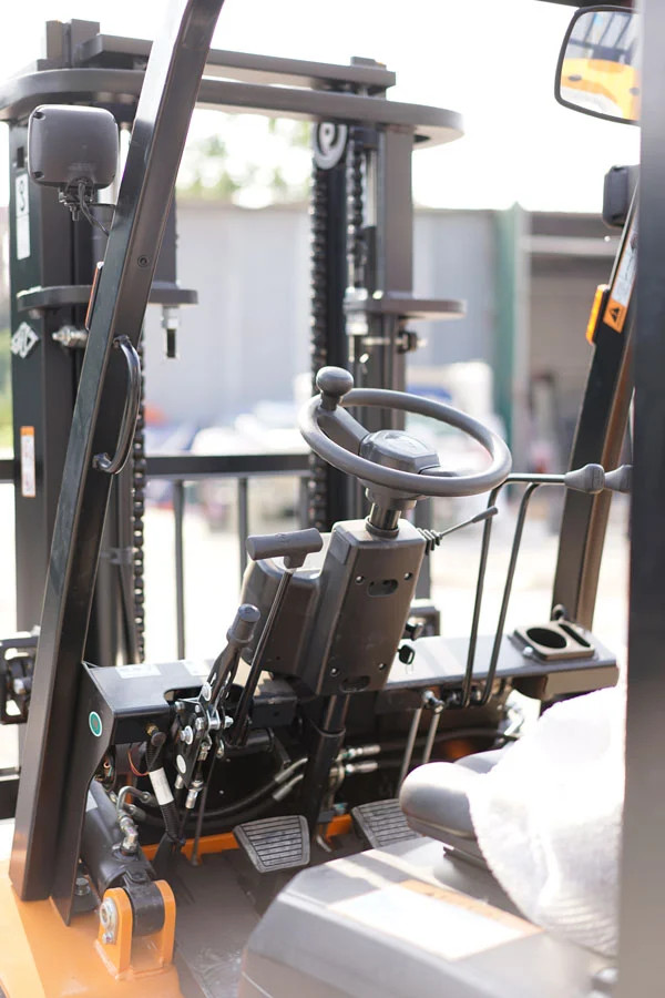 xe-nang-dau-15-3-tan-x