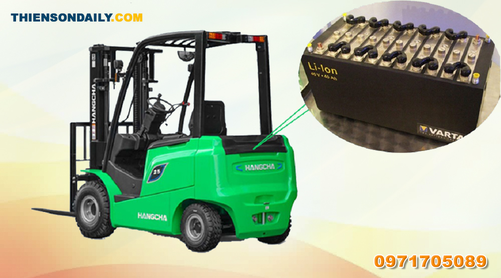 xe-nang-dien-2.5-tan-lithium-pin